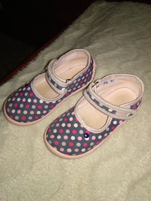 Kapcie roz 26 Viggami