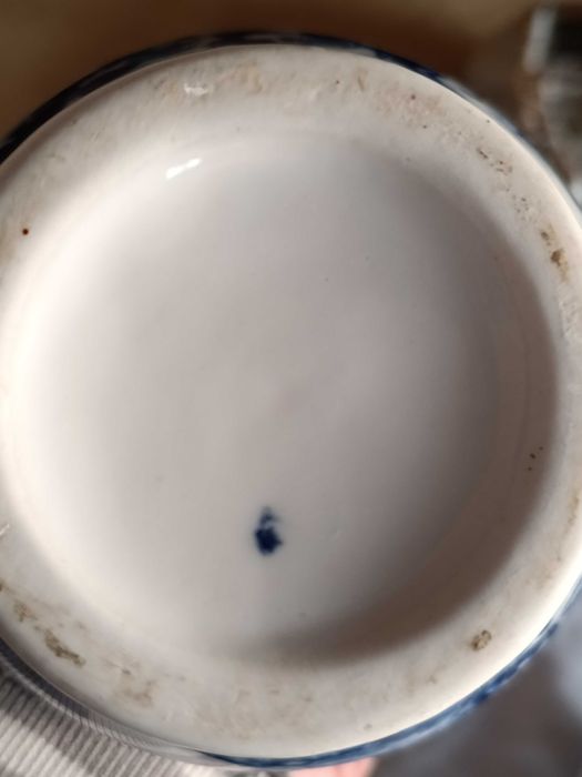 Bule e 2 Jarros de estilo Vitoriano