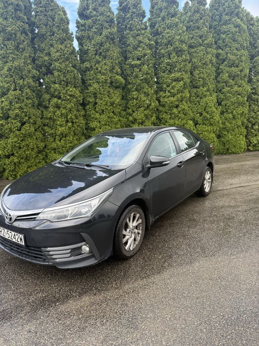 Toyota Corolla 1.6, 2018r. Polski salon