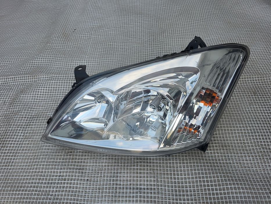 Toyota Corolla e12 2001-2004 rok HB rok lampa reflektor lewy DEPO kompletny przód oryginał Europa