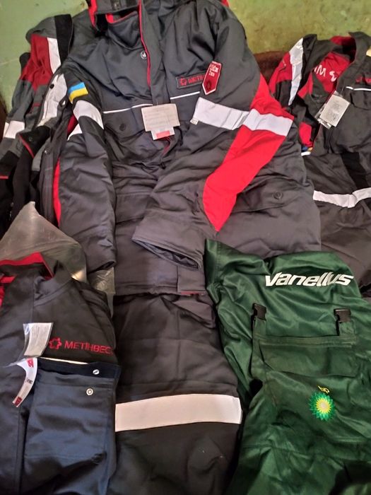 Продам спецовку летня и зимняя