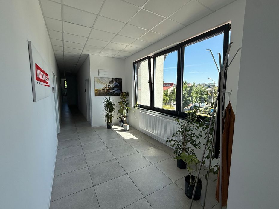 Nowoczesne biuro 300m2 pod gabinet lekarski