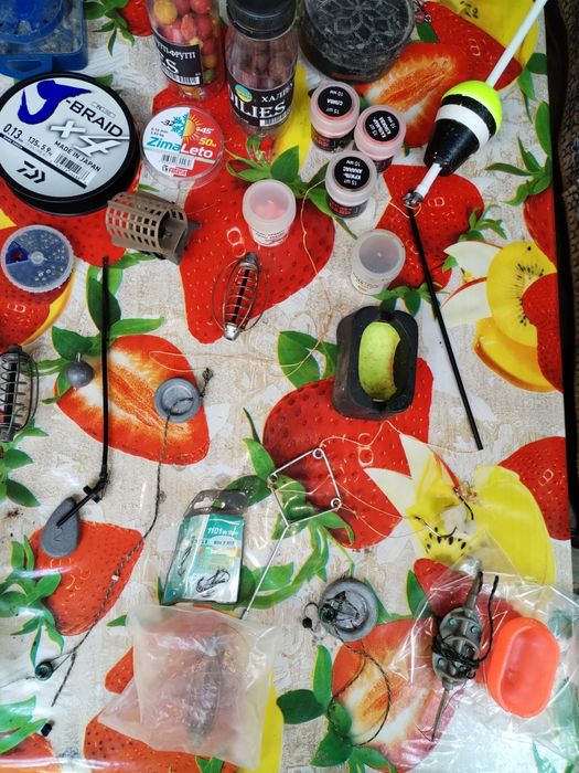 Снасти рыбацкие разные