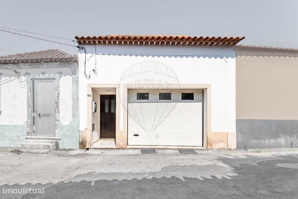 Moradia T2 para venda