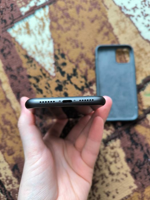 Apple iPhone 11 128 гб neverlock