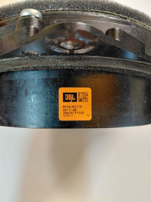Динамик jbl 8616002770 Toyota Venza 09-16: 2 337 грн. - Автозвук и