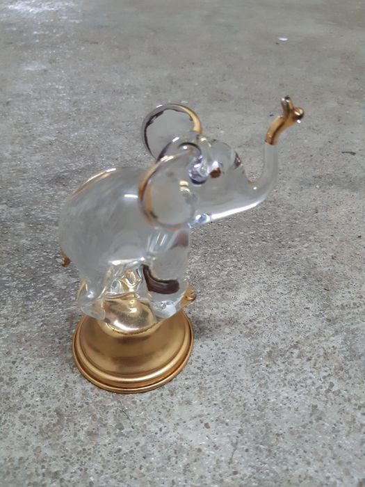 Peças decorativas em vidro