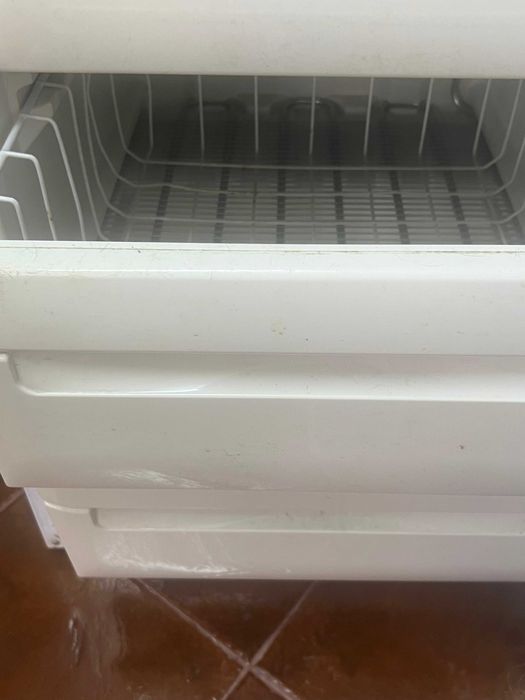 Pequena arca frigorifica