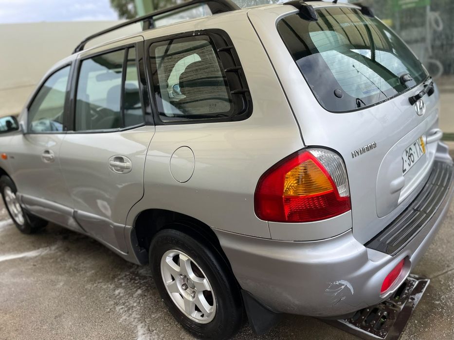 Jipe hyunday santa fé 2.0 drci turbo, de 2002 com 220 mil km, teto de abrir