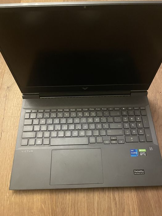 HP Victus 16 in box64740901502467123