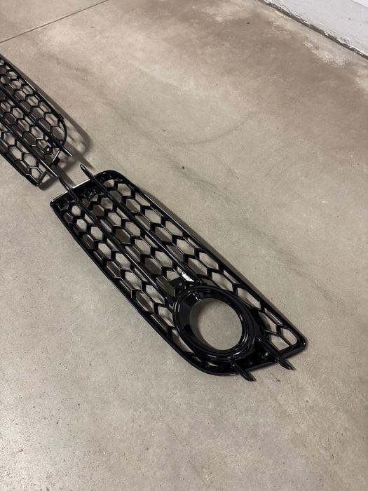 Kratki halogenów, plaster miodu (grill). Audi A4 B8 przedliftem s-line