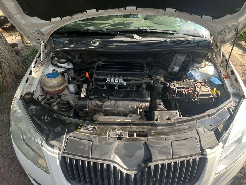 Skoda Fabia 2011року