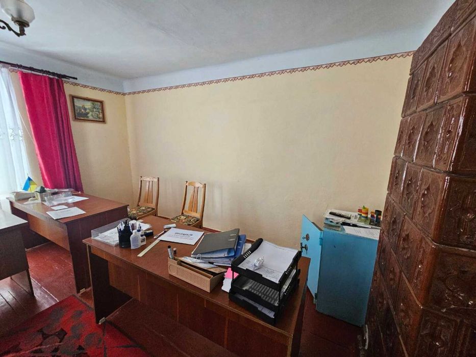 Продаж комплексу дудівель площею 707м2 смт Микулинці