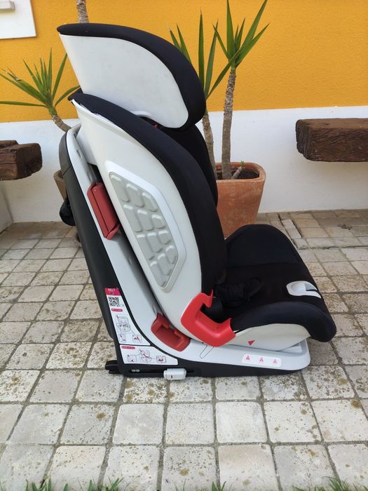 Cadeira Auto Chicco com Isofix