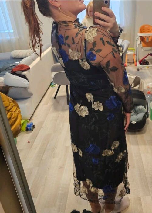 Nowa Elegancka Sukienka Z Siateczki W Kwiaty 3D Ro. XXL/44/16