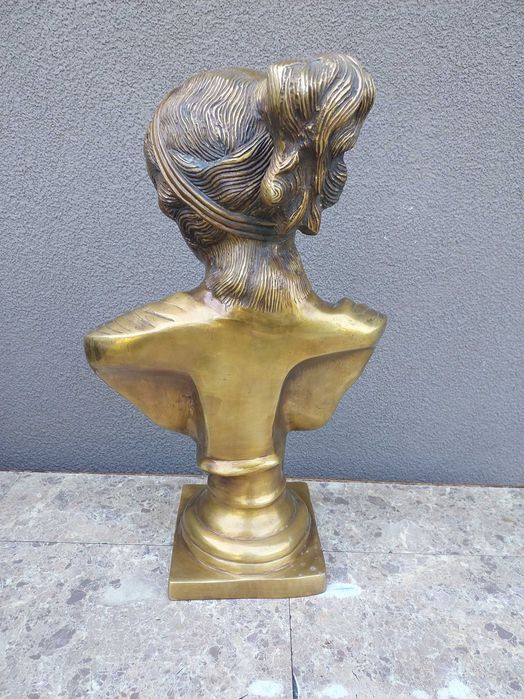 Figura popiersie Diana Artemida bogini łowów i lasów mosiądz