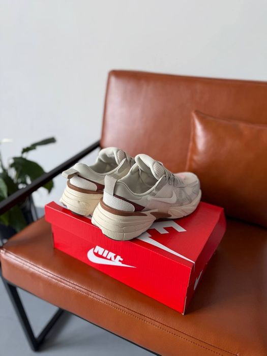 Nike V2K Runtekk Beige Grey (без предплат)