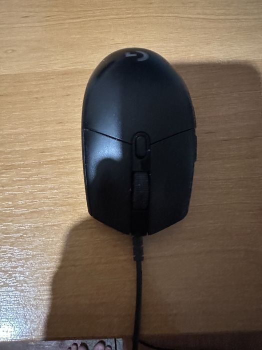 Продам мишку Logitech g102