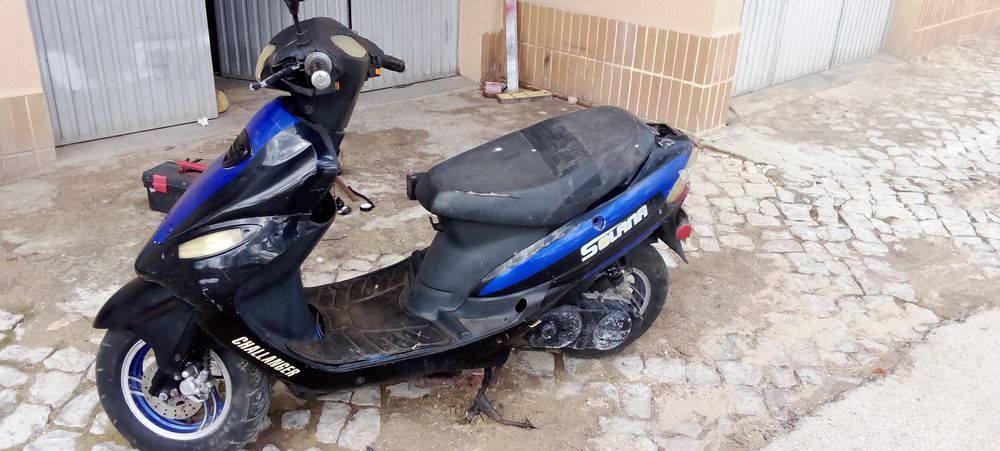 Scooter a quatro tempos