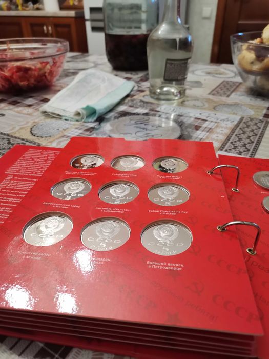 Юбилейные 5 рублей набор пруф в запайках 12шт. Без шайбы.