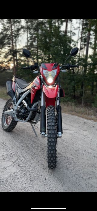 Мотоцикол Loncin250,у хорошому стані їде чудово,рік 2024пробіг 7000тис