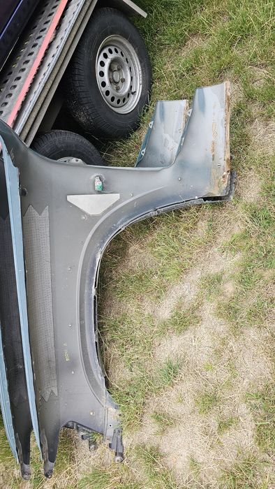 Nissan Patrol y61 GU4 błotnik prawy przód