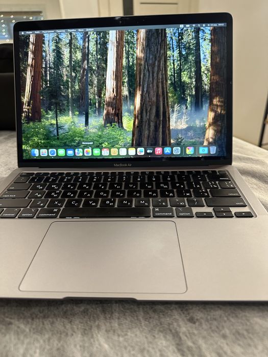 Macbook air  в ідеальному стані