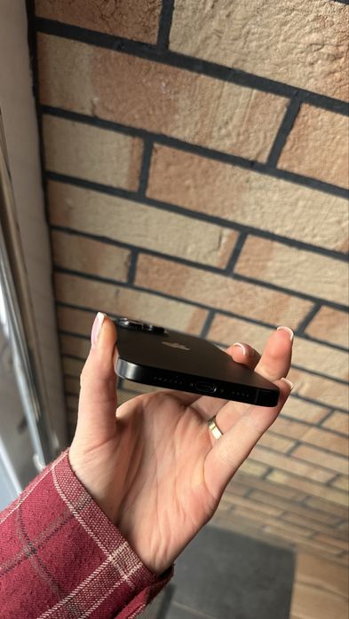 Used iPhone 16 Pro Max 256Gb Black Titanium