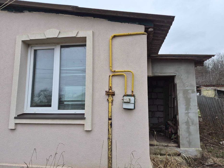 Продам будинок м. Зміїв