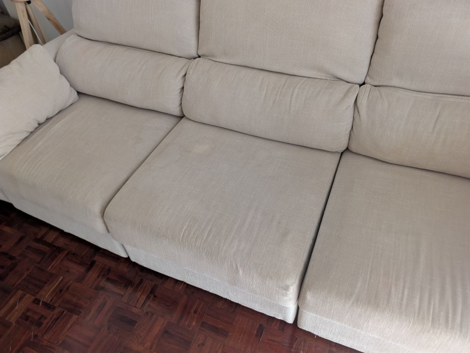 Sofá IKEA Eskilstuna com 3 lugares de chaise longue