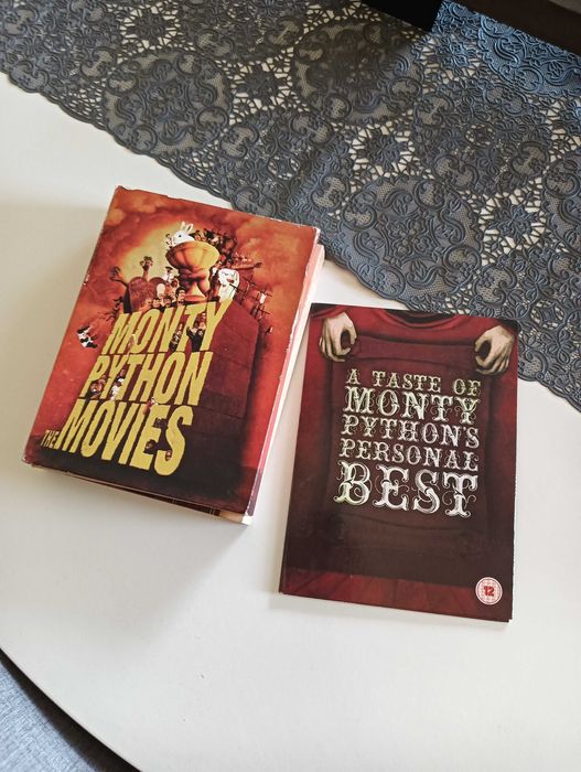 Pack DVDs Monty Python — The Movies + Personal Best