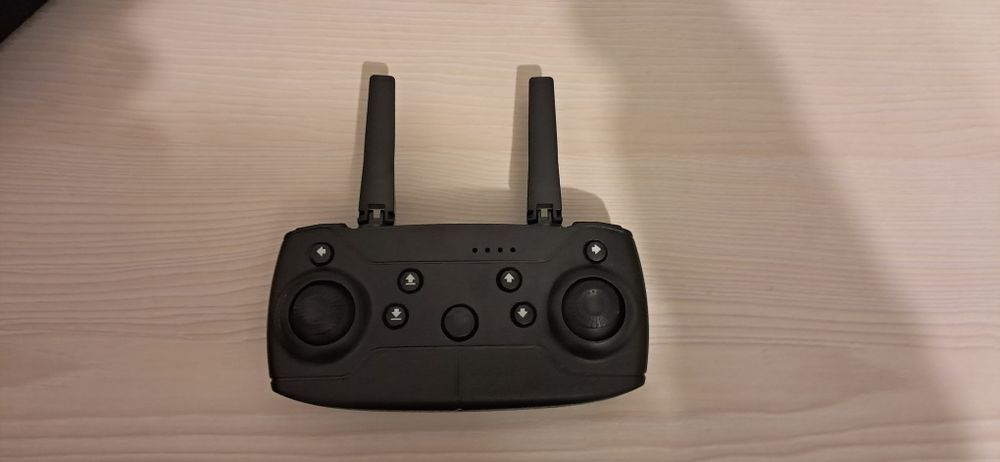 Дрон для дітей віком 14+