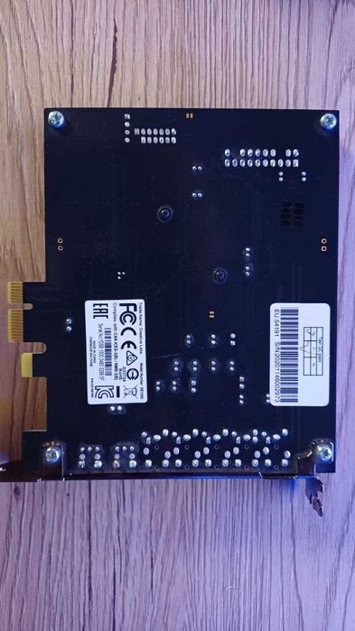 Creative SoundBlaster Placa de Som PCI-e Z SE
