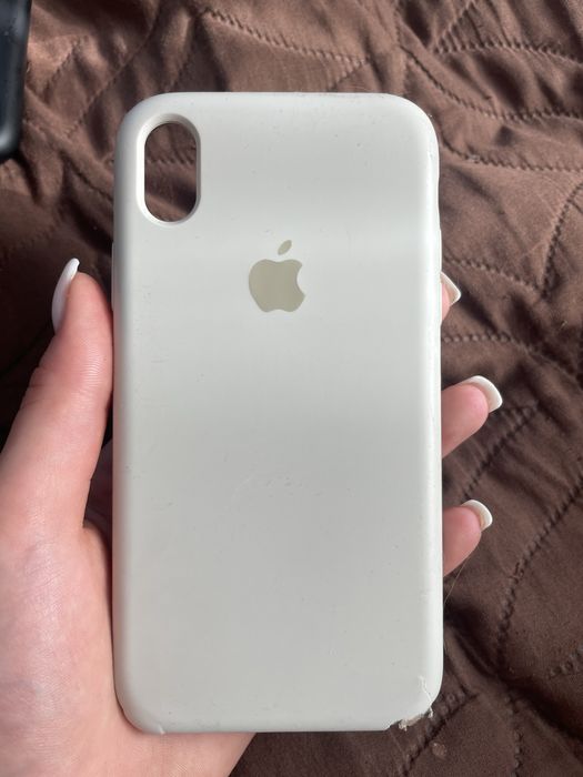 Чохли на Iphone XR