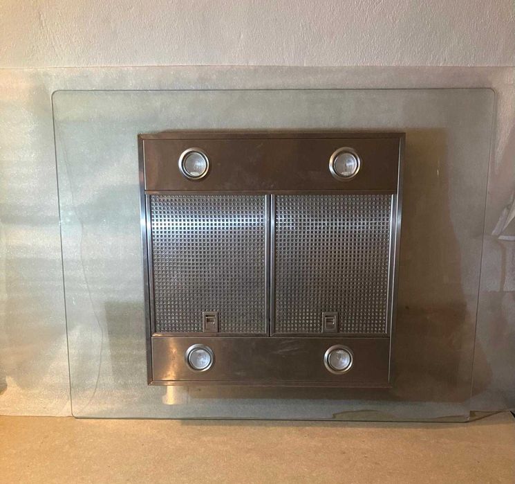 Chaminé / Exaustor Ilha usada - Franke vidro FGL 904 I XS - Usada