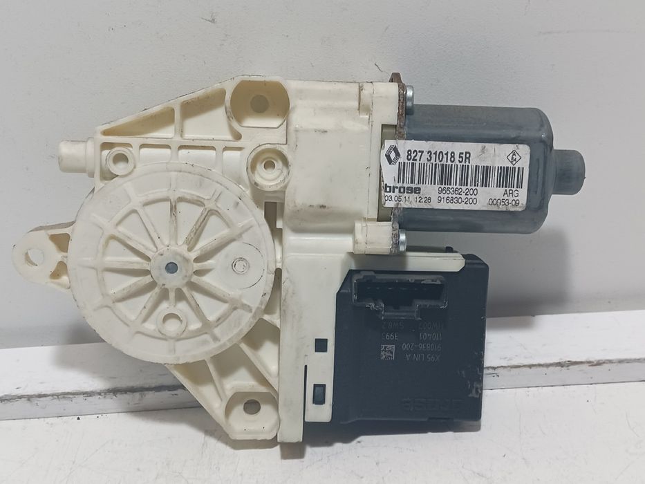 Motor vidro trás esquerdo RENAULT Megane III Grandtour (KZ0/1)