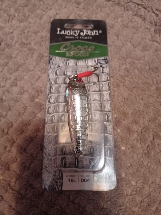 Продам воблеры и блесны