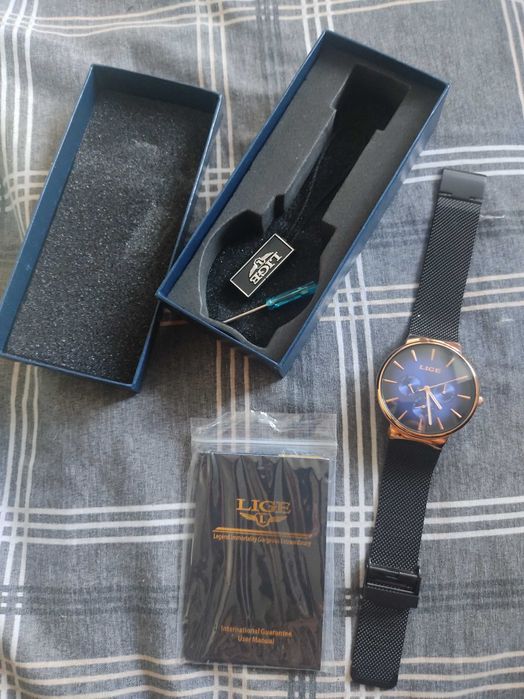 Продам классические мужские часы LIGE