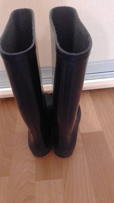 Гумові чоботи з утеплювачем нові