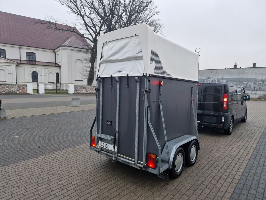 Przyczepa konna dla koni 1,5 konia Wesco 1300DMC  2003r JAK NOWA !!!