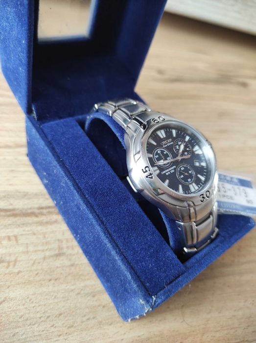 Zegarek Citizen model Eco drive H500