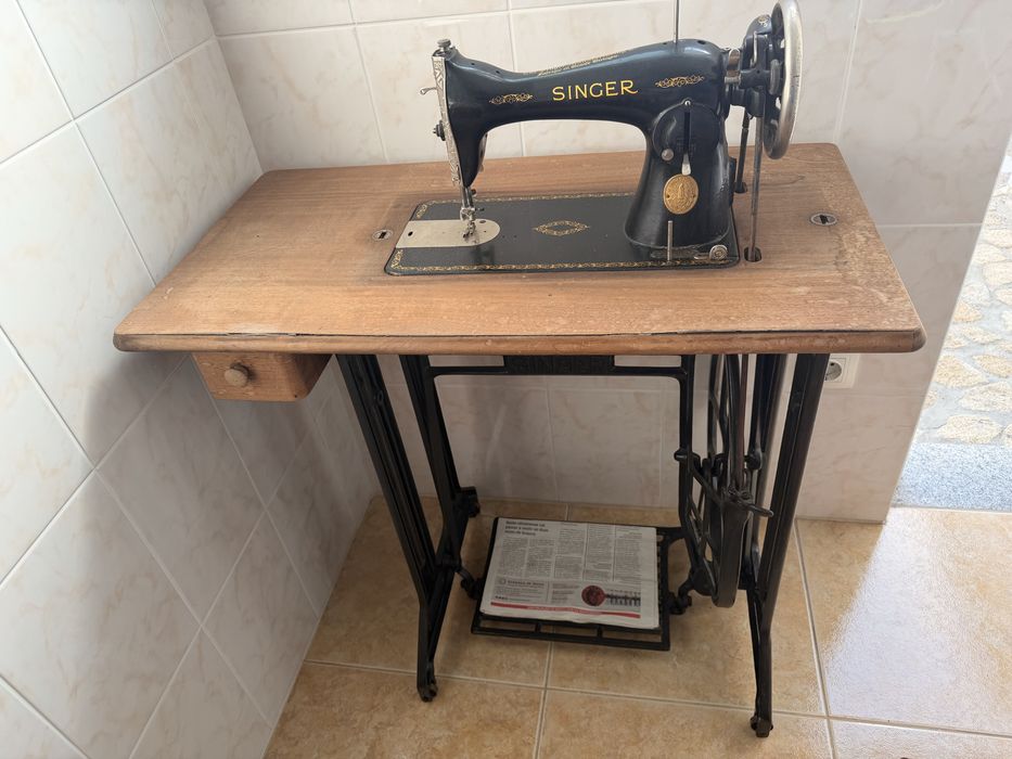 Máquina de costura Singer