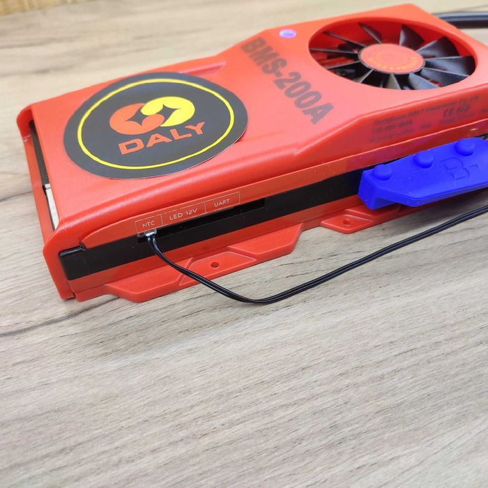 Контроллер Smart BMS 13S 48 вольт 200А с bluetooth