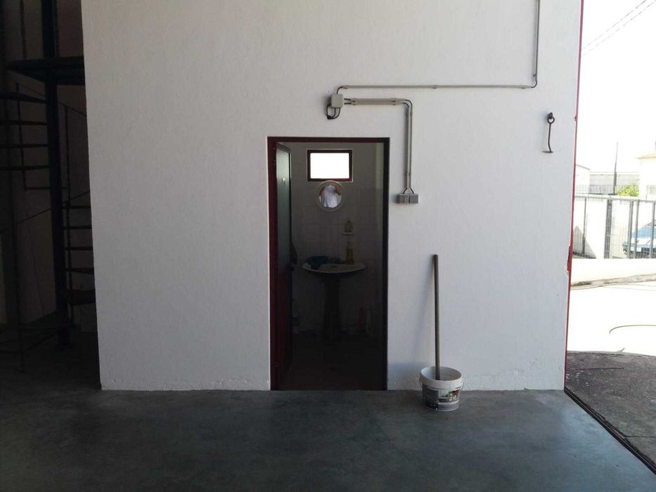 Armazem-Espaço industrial