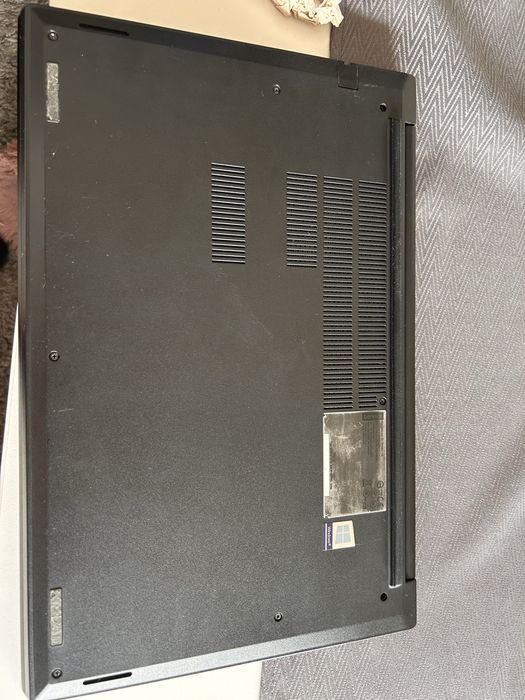 Laptop lenovo thinkpad E15 16ram i5 10 ssd 256