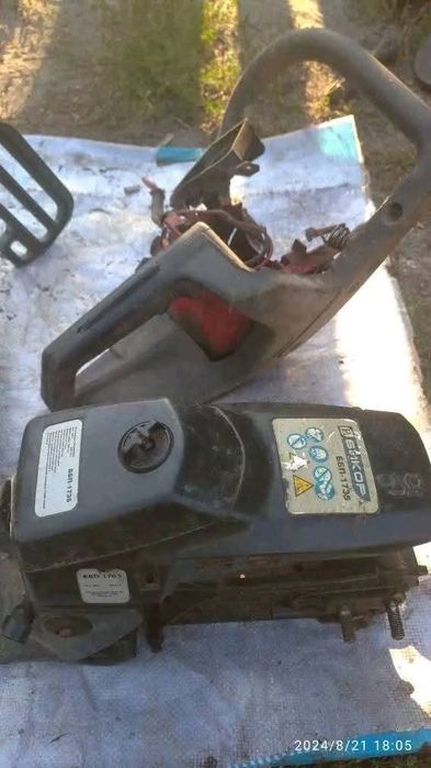 Запчастини із різних бензопил: Бікор,Рібок,Партнер,Дружба,