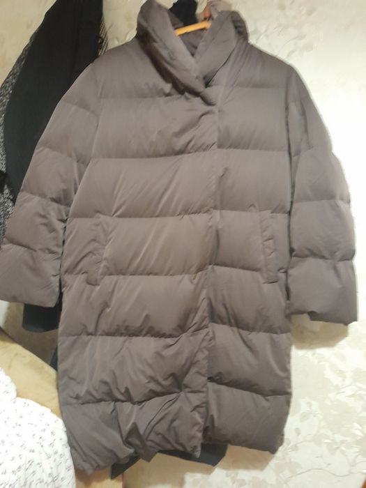 Зимовий пуховик, Бренда Uniclo