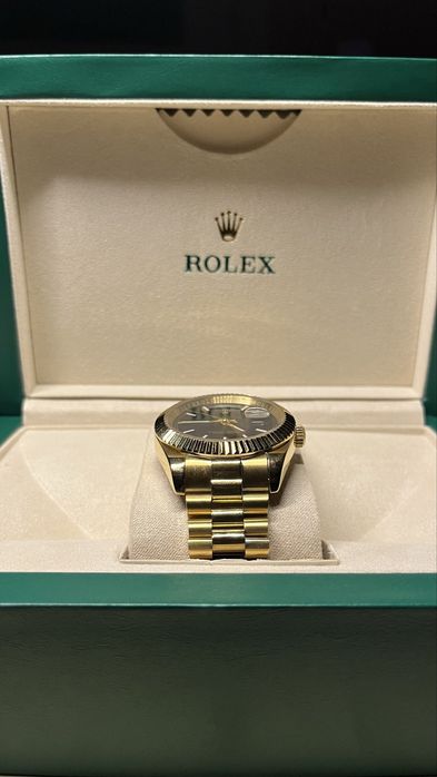 Годинник Rolex Day-Date 228238