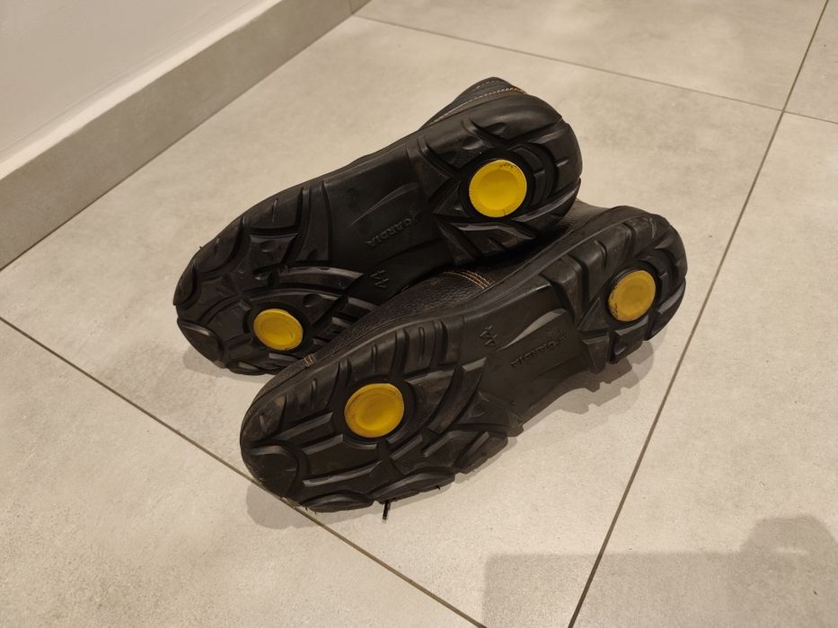 Buty robocze ochronne 42