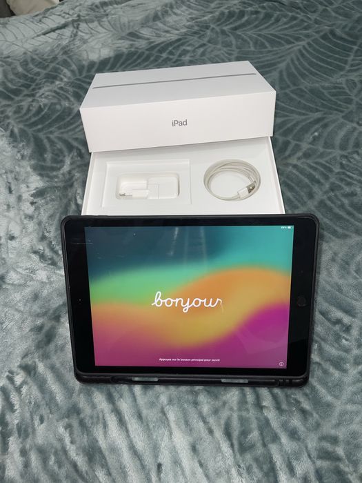 Ipad 7.º geraçao + apple pencil 1.º geração + capa